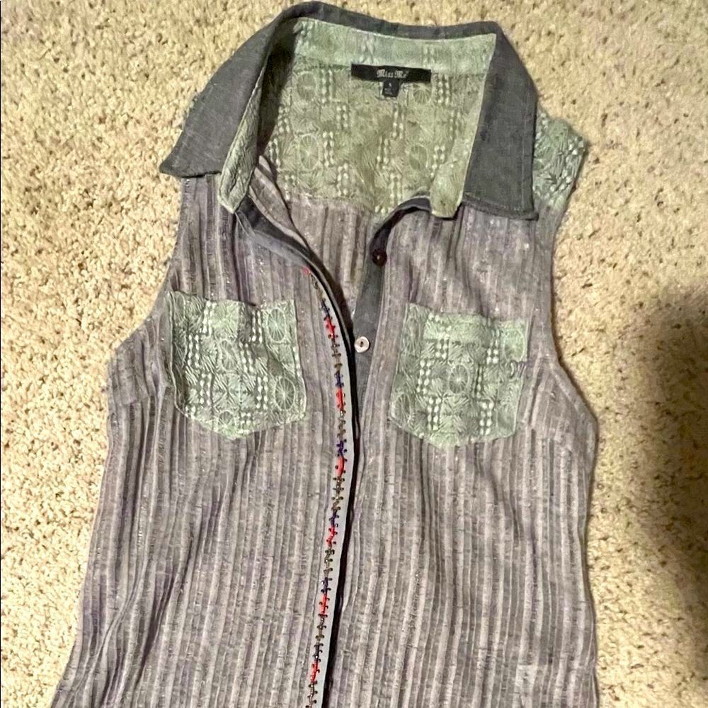 MISS ME sleeves button down top